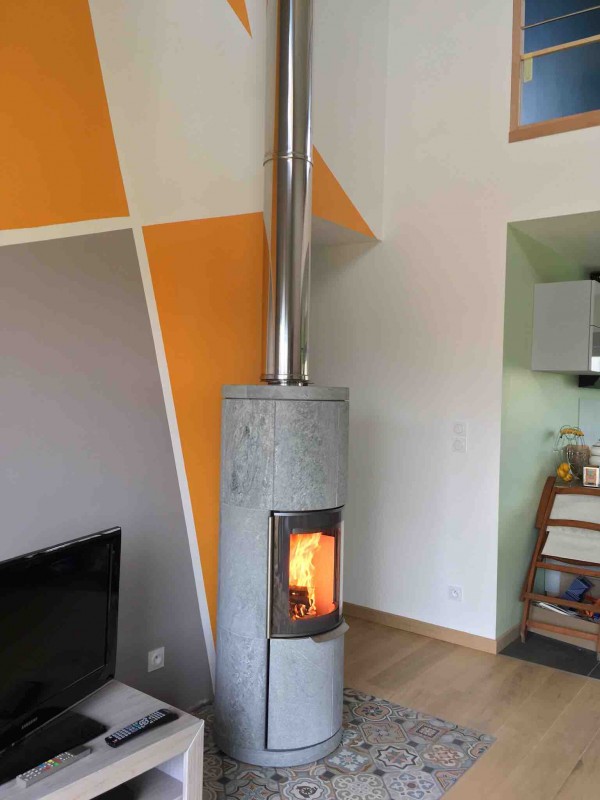 poêle d'angle rond pierre ollaire poêle scandinave à accumulation