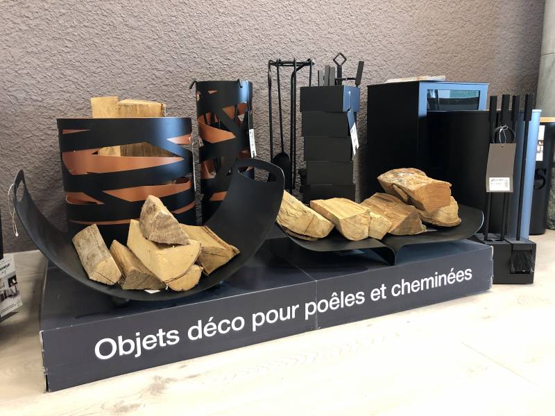 Vente d'accessoires déco pas cher pour cheminées et poêles à bois sur Langon près de Bordeaux